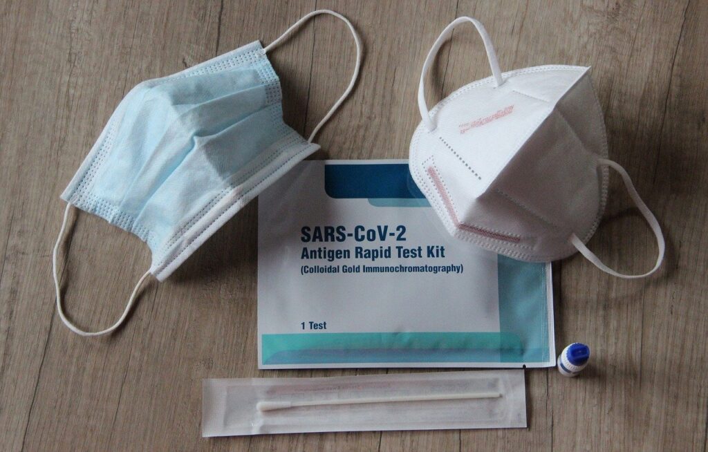 Photo of a covid testing kit.